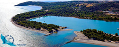 04-pefkochori-glarokavos-07-850x340_1200x479-logo