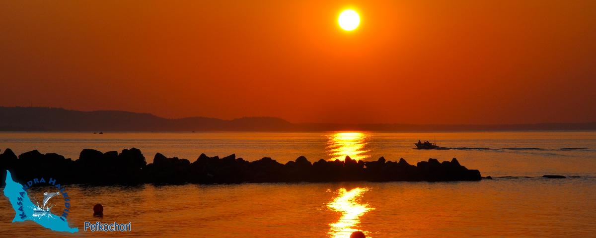 pefkochori-glarokavos-nikon2011-2270-850x340_1200x480-logo